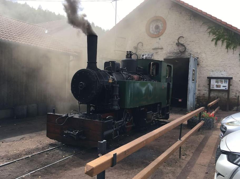 La Fontaine Aux Enfants - Gr5 - Chambre Avec Sdb Privee Abreschviller Exteriör bild